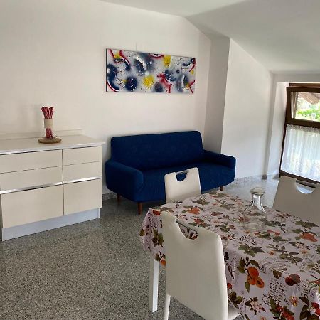 Appartamento Casa vacanze nonna Orsola Cares Esterno foto