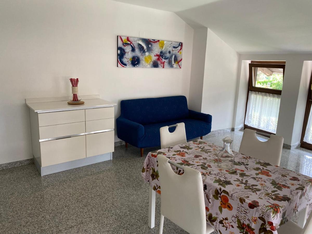 Appartamento Casa vacanze nonna Orsola Cares Esterno foto